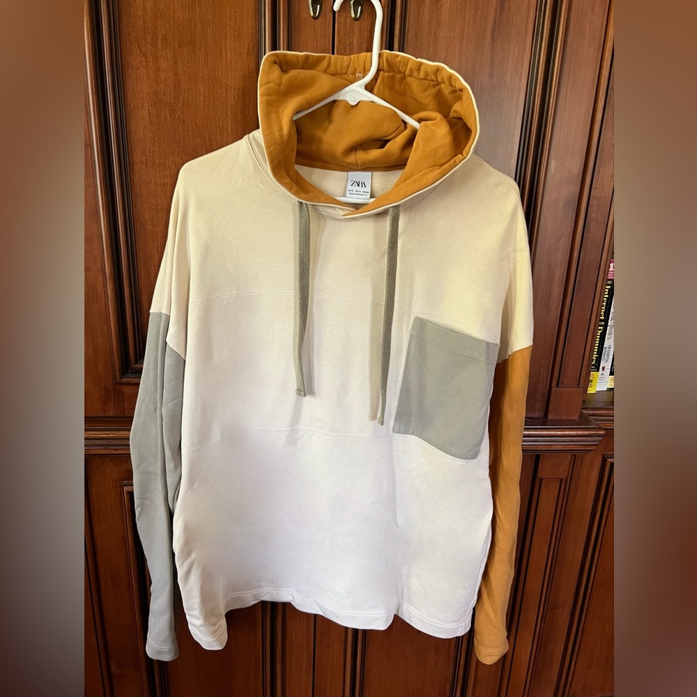 Zara men’s sweater